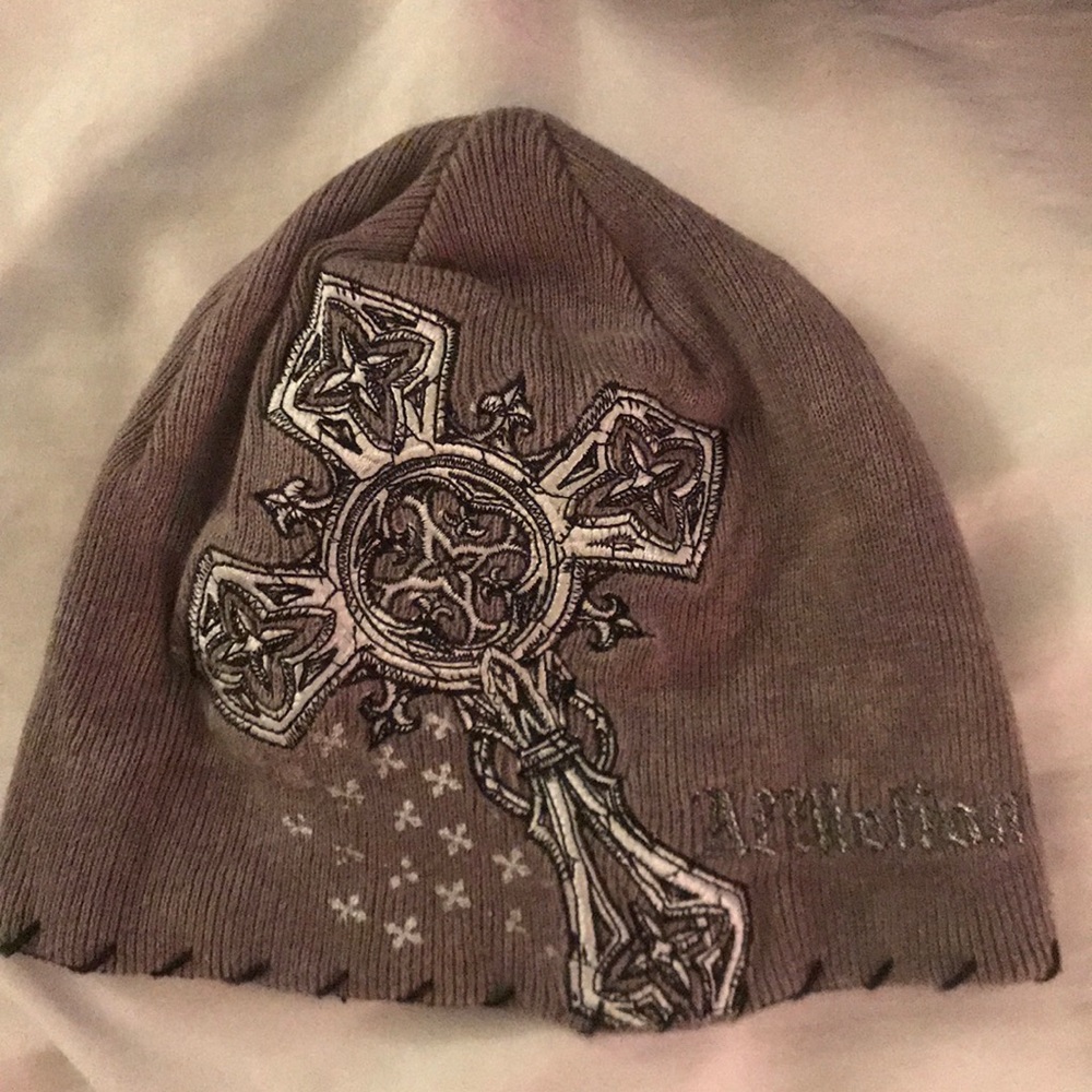 Reversible affliction beanie